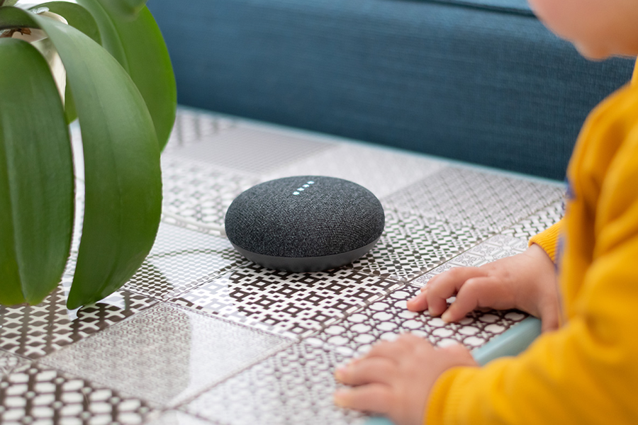 Best Features Of The Mini Smart Speaker